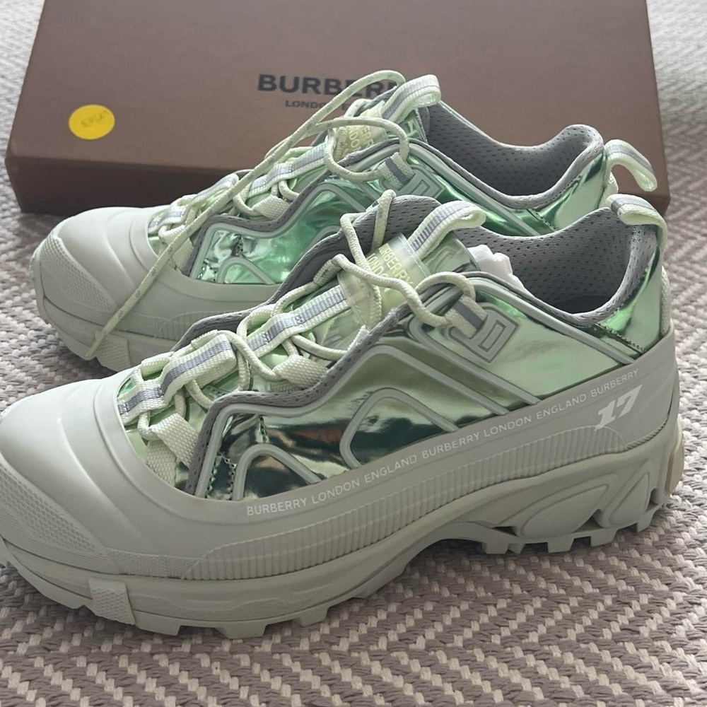 Green Chunky Burberry Sneakers IN BOX WITH TAGS - Picture 2 of 5